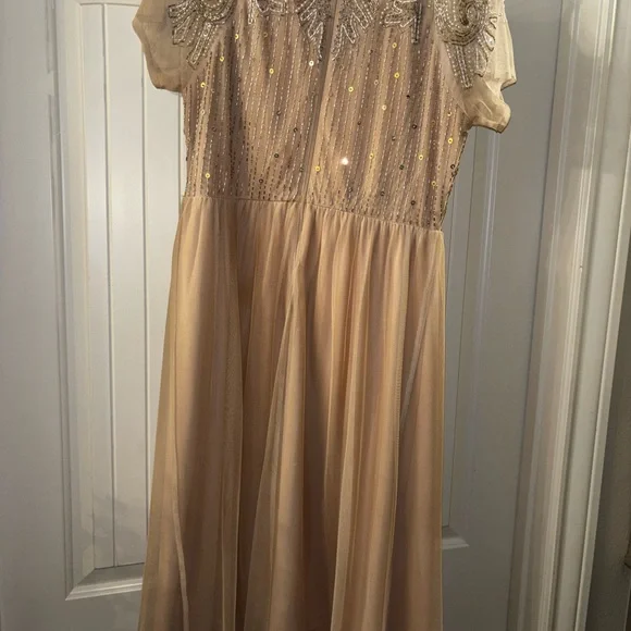 ASOS Maternity Dress in Cream with Sequin Embellishments - Picture 6 of 9